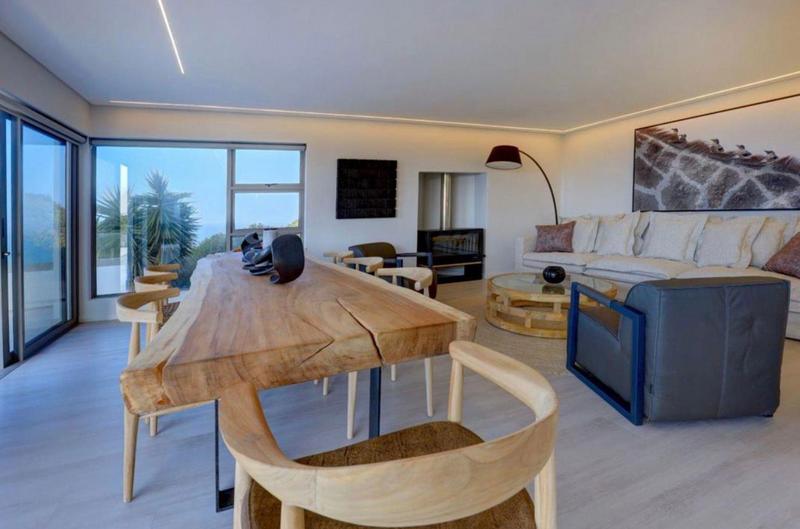 4 Bedroom Property for Sale in Mossel Bay Central Western Cape